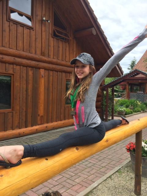 Hitching Post Resort Kelowna Bagian luar foto